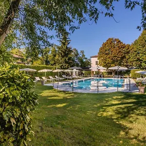 https://villa-odino-quarto-daltino.hotelinveneto.com