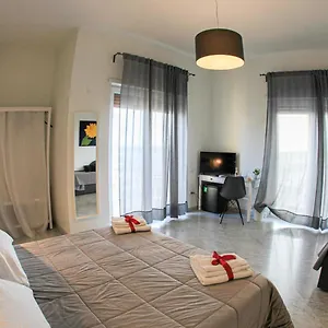 Porto&beverello , Naples Italy
